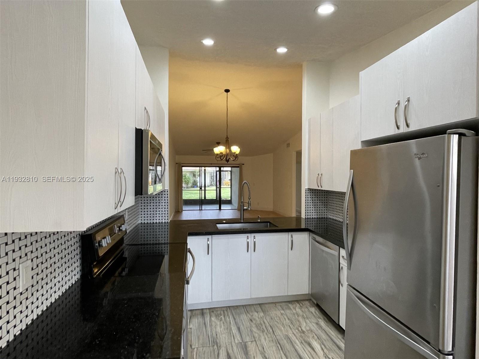 BONAVENTURE - Residential Lease