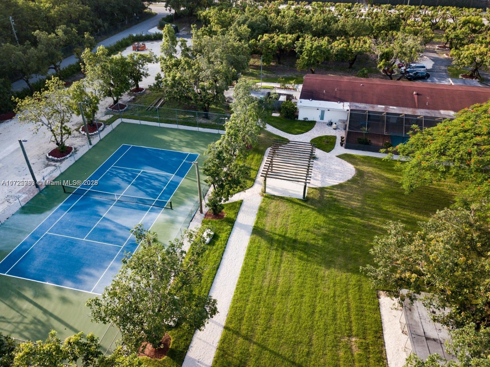 21601 SW 154th Ave