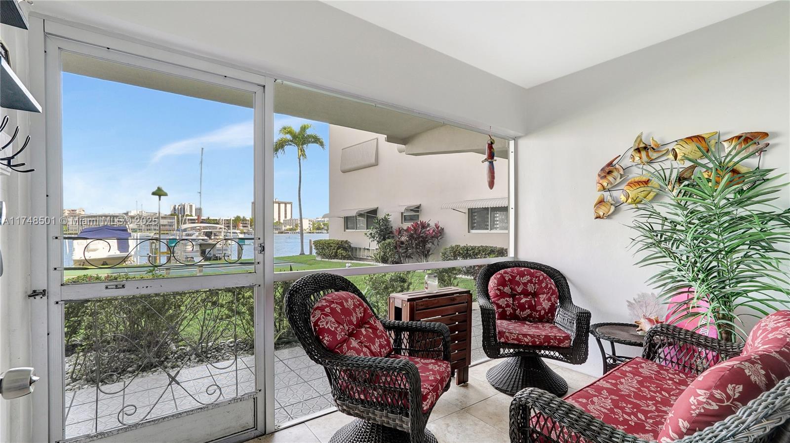 PARADISE HARBOUR APTS CO- - Residential