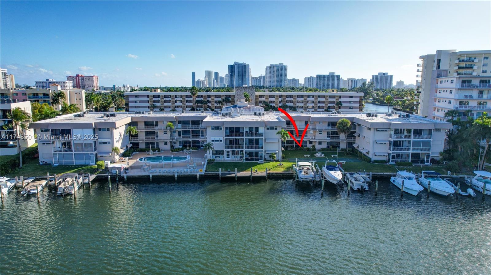 PARADISE HARBOUR APTS CO- - Residential