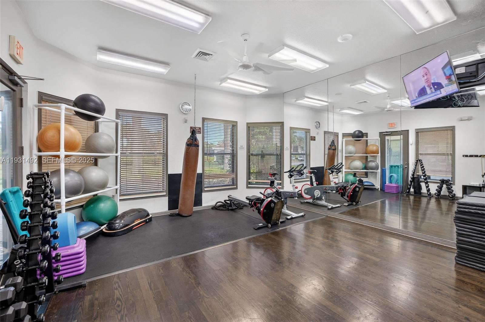 THREE ISLANDS 3RD SECTION - Residential Lease