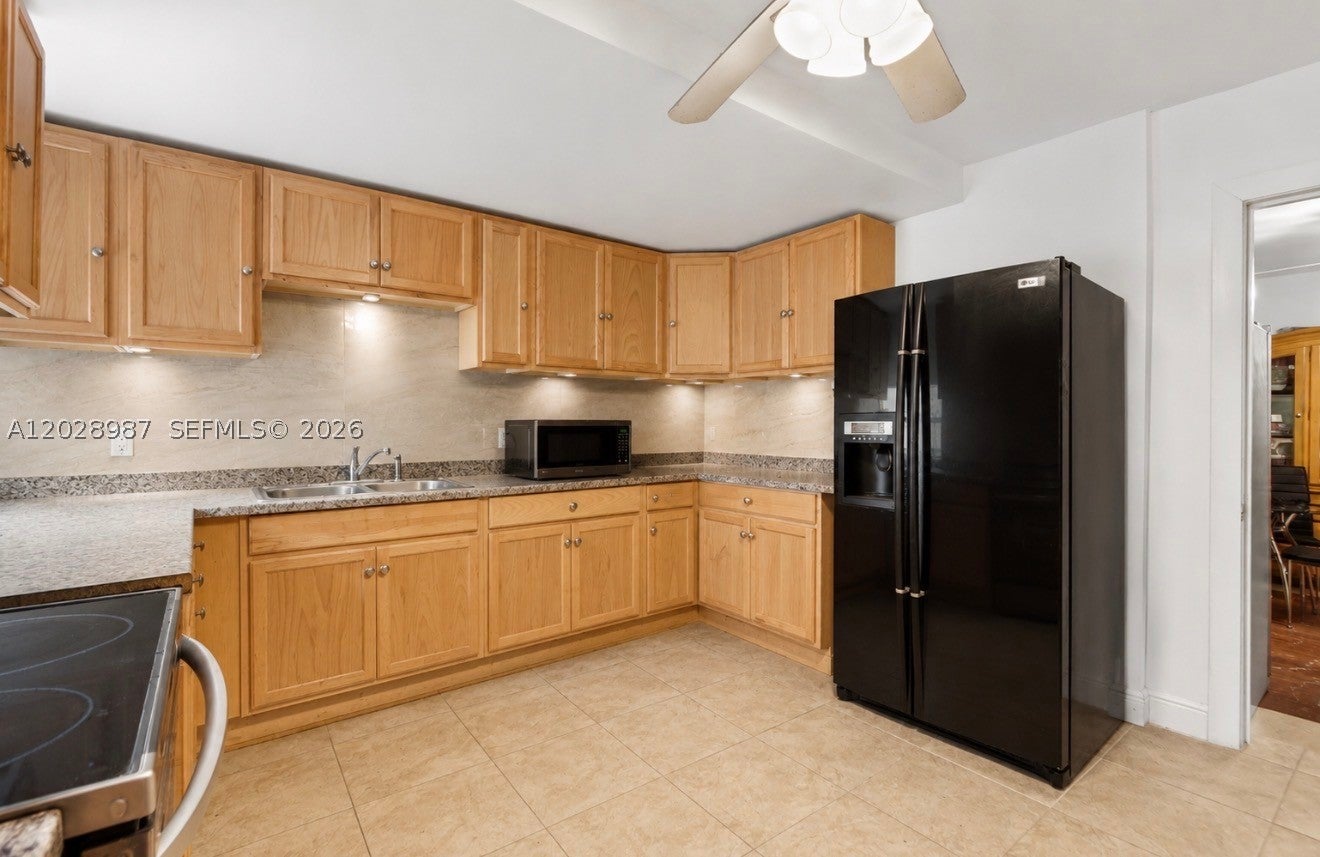 3315 NW 11th Ave