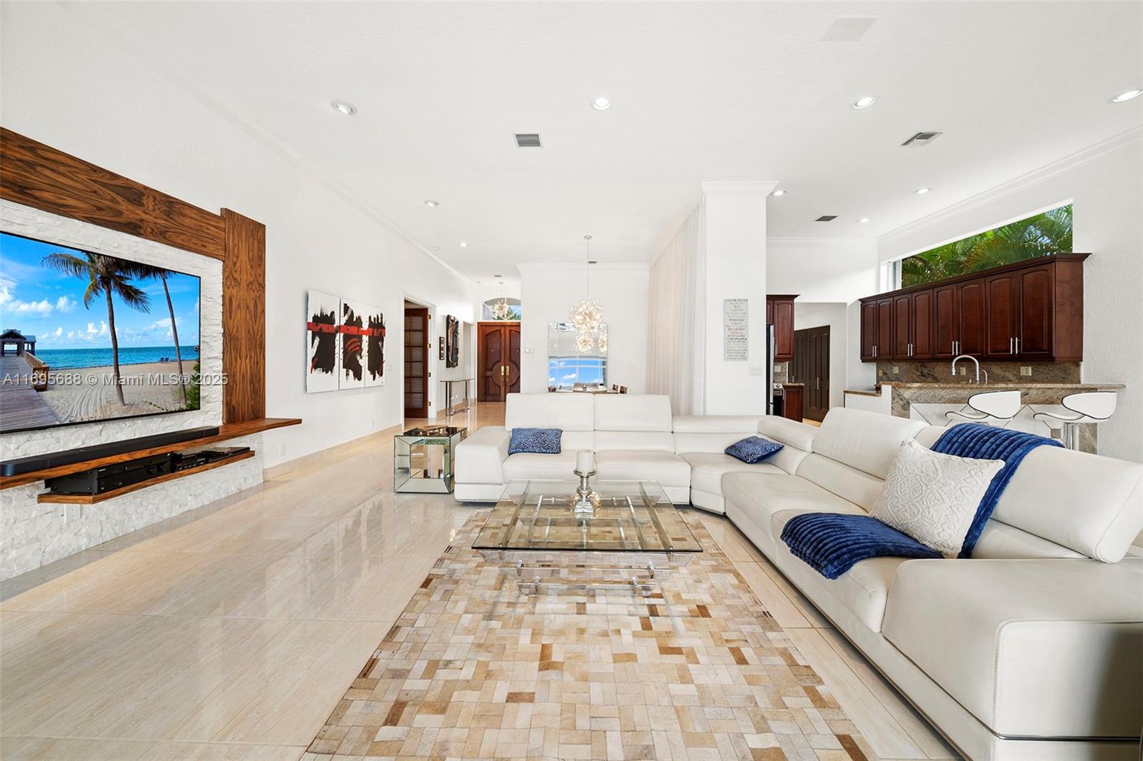 POMPANO BEACH PARK - Residential