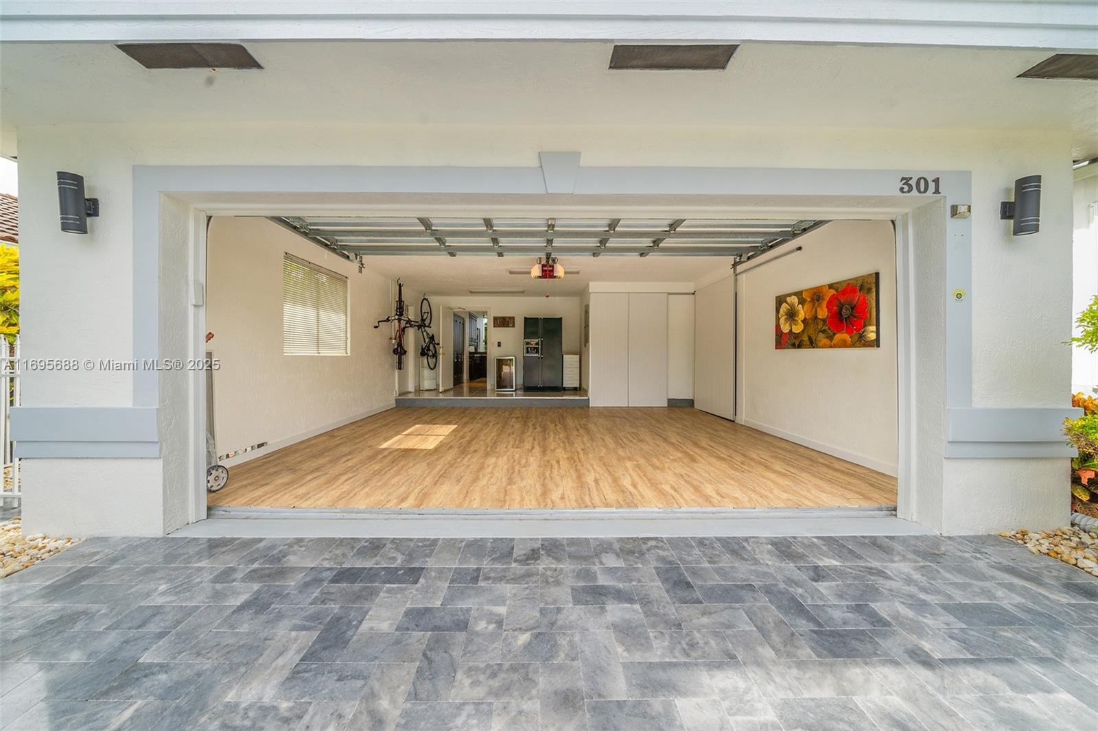 POMPANO BEACH PARK - Residential