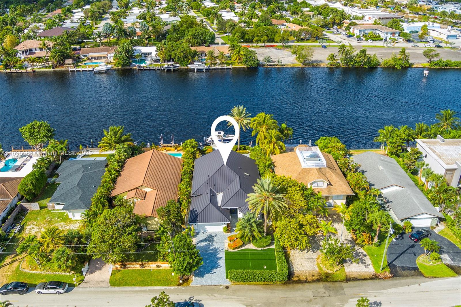 POMPANO BEACH PARK - Residential