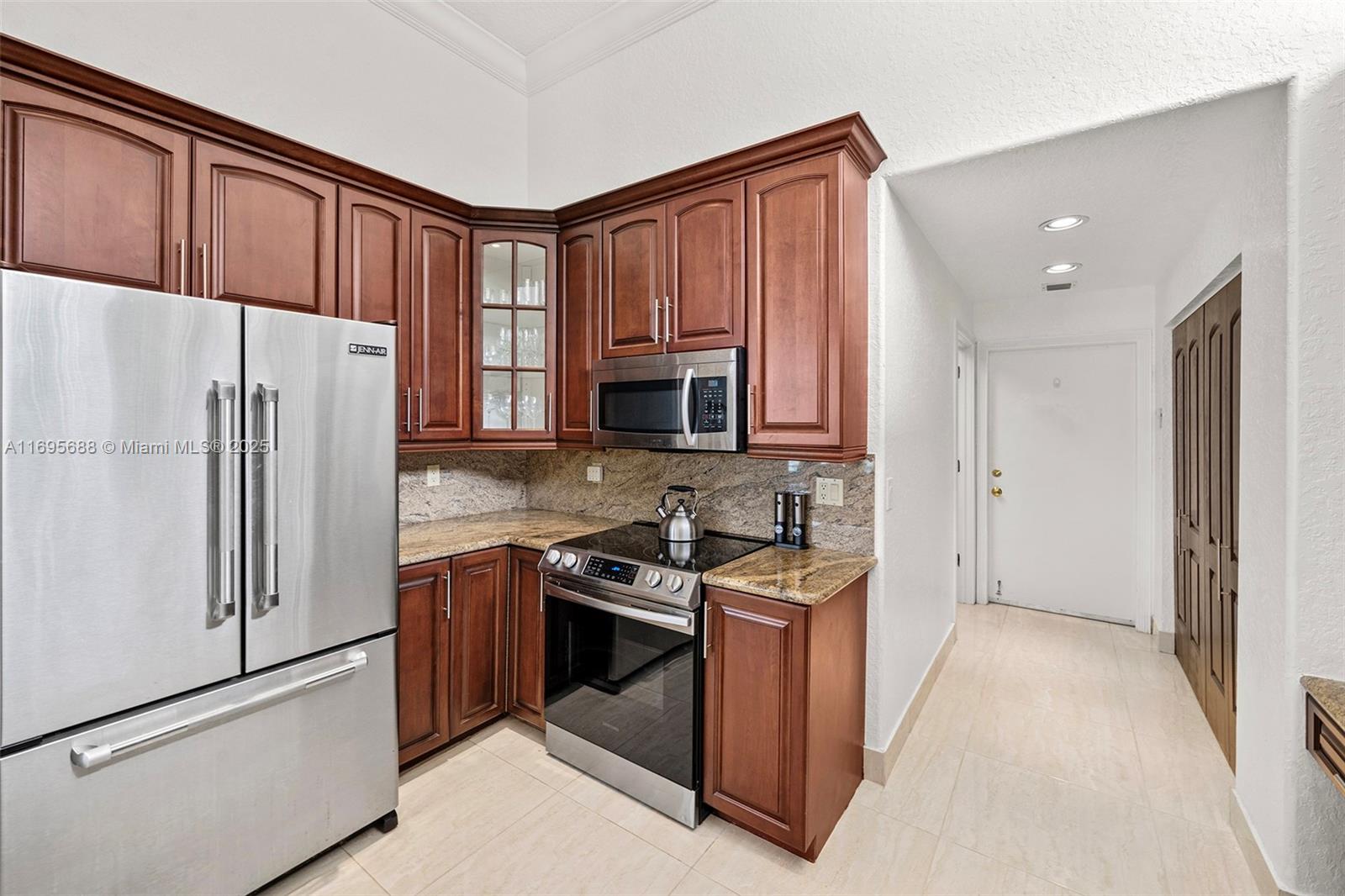 POMPANO BEACH PARK - Residential