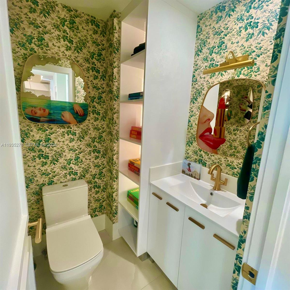 888 Brickell Key Dr 802