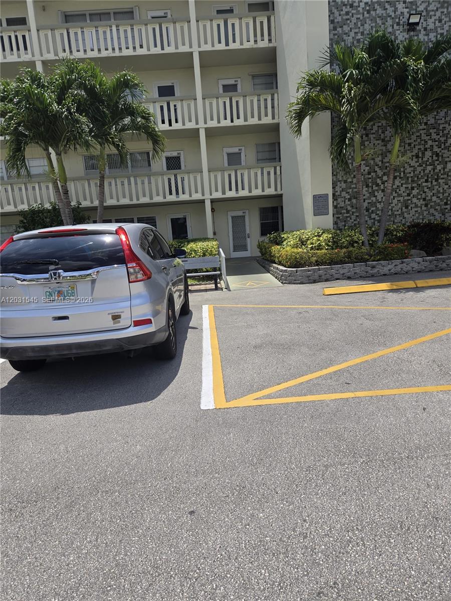 Undisclosed Address #A12031545, Deerfield Beach FL 33442