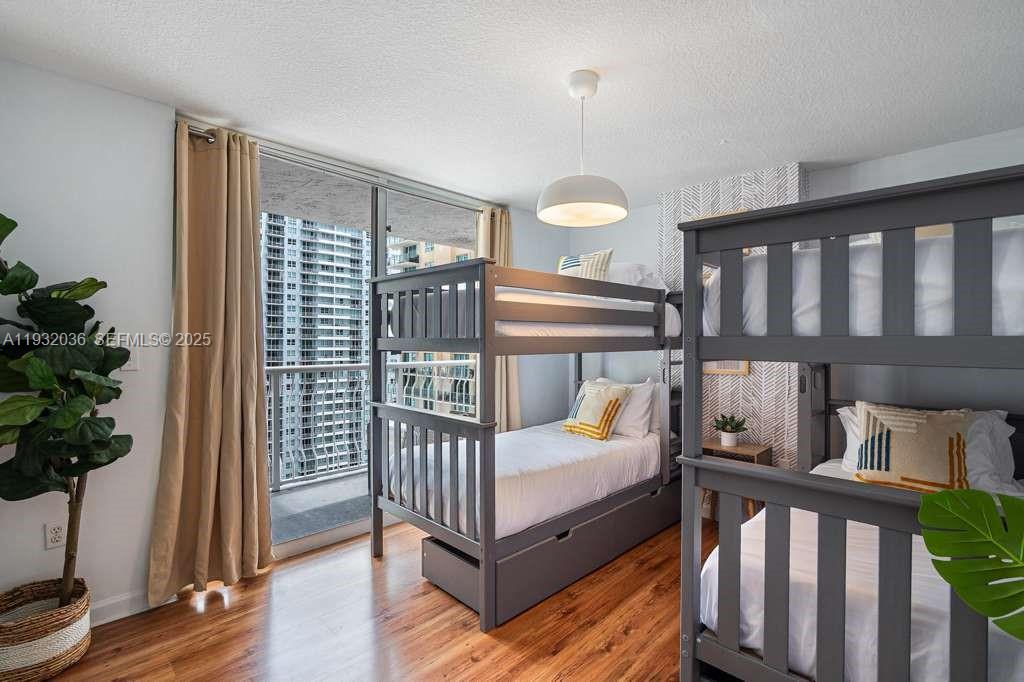 THE CLUB AT BRICKELL BAY - Residential