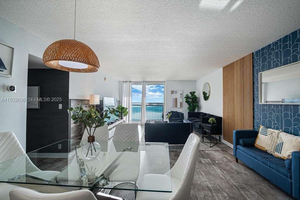 THE CLUB AT BRICKELL BAY - Residential