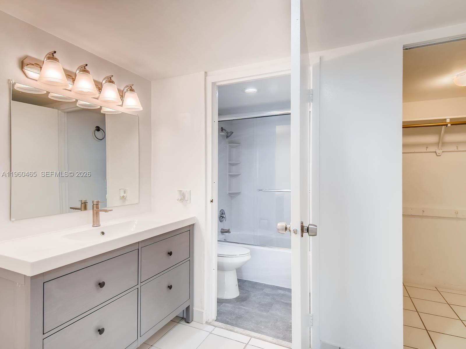 ARLEN HOUSE EAST CONDO - Residential