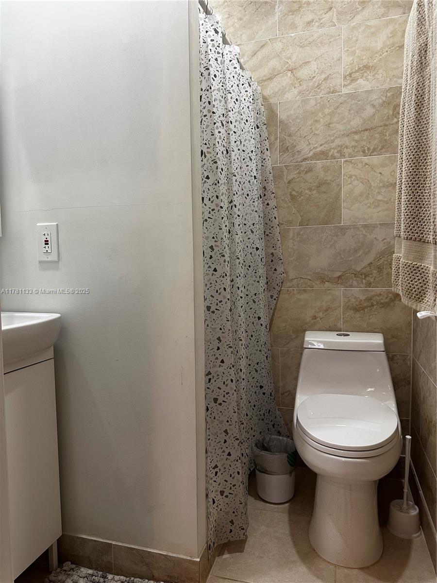 CENTRAL MIAMI PART 6 - Residential