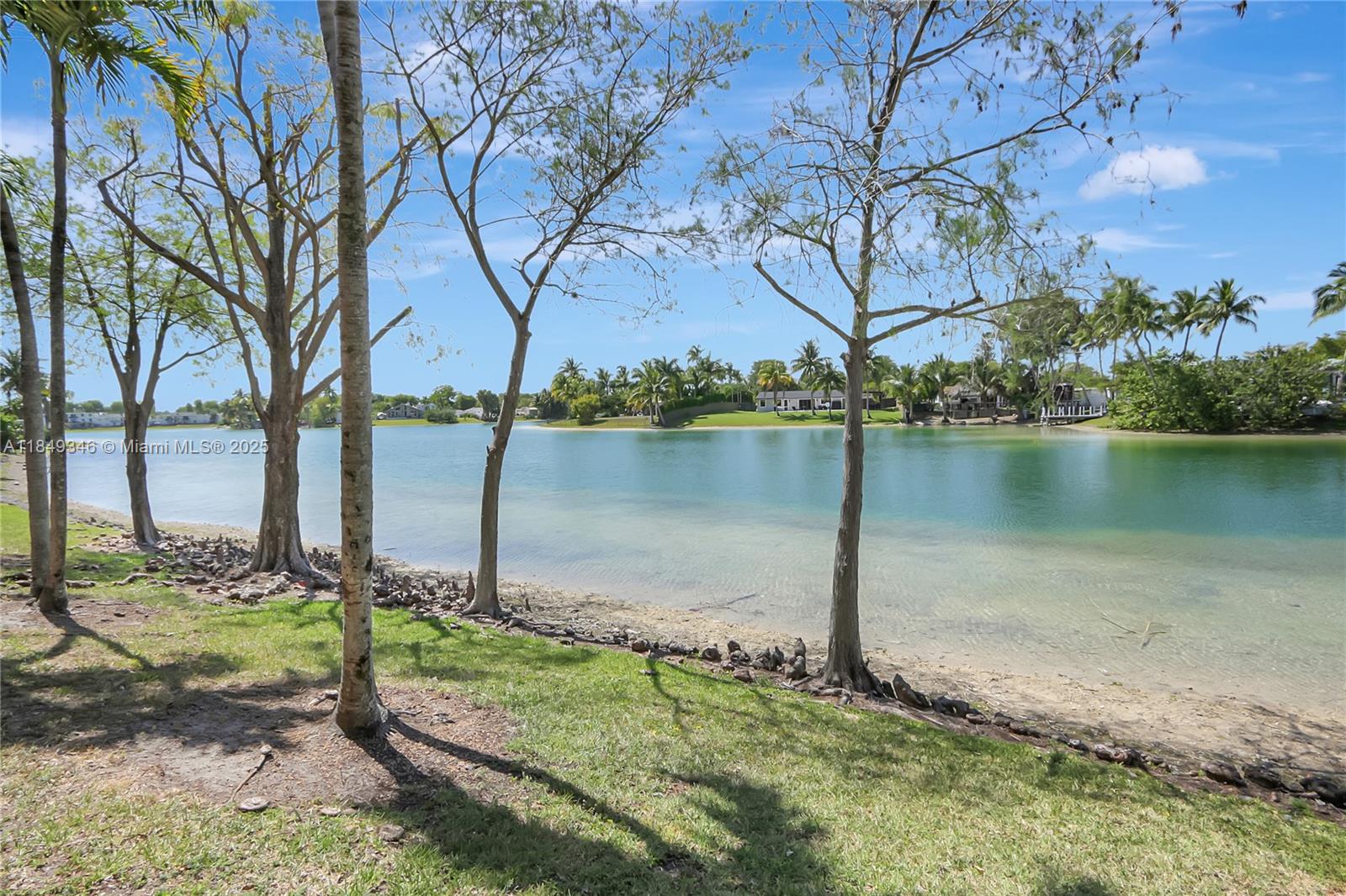 TARACOMA TOWNHOMES CONDO - Residential