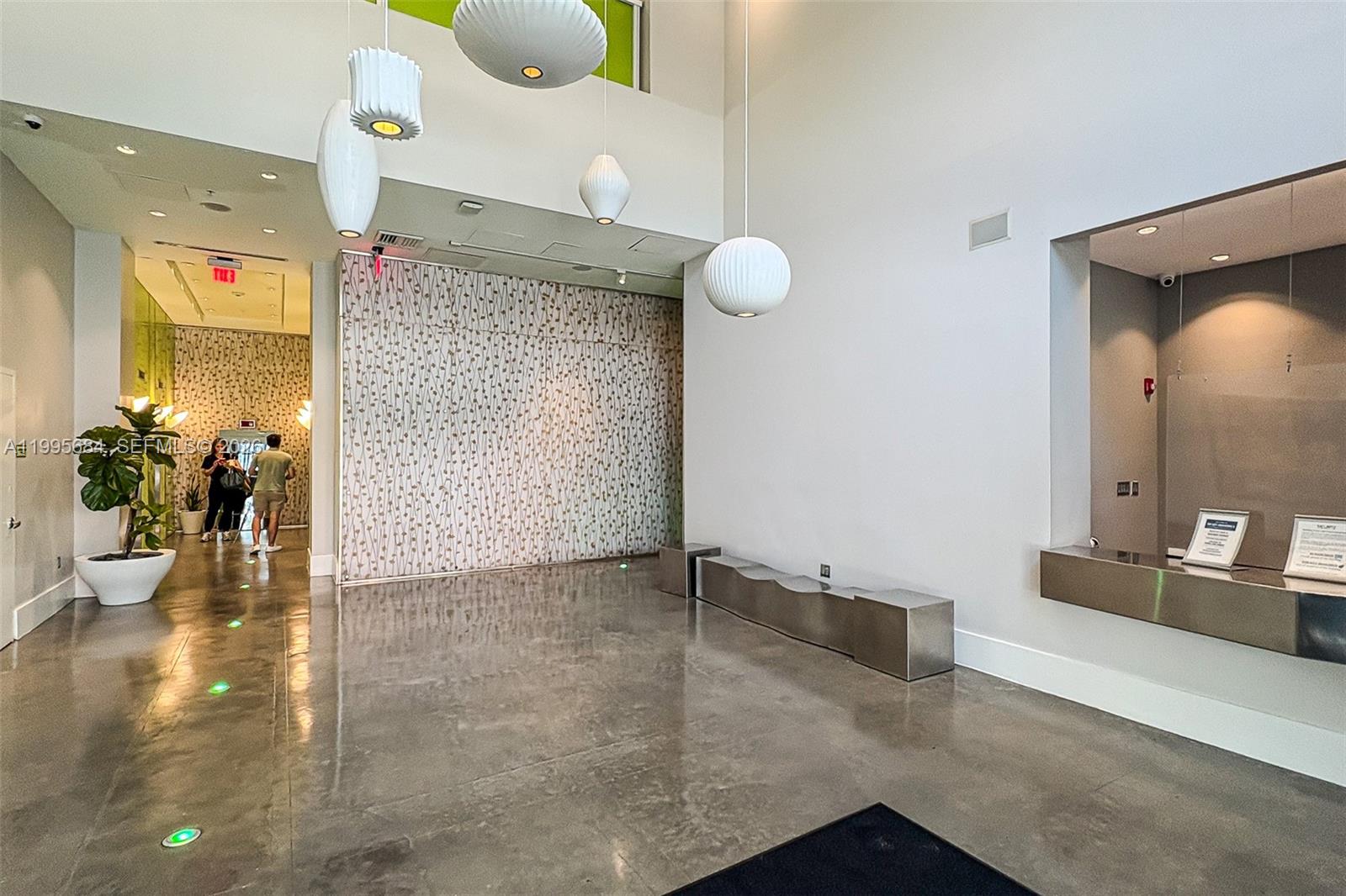 THE LOFT DOWNTOWN II COND - Residential