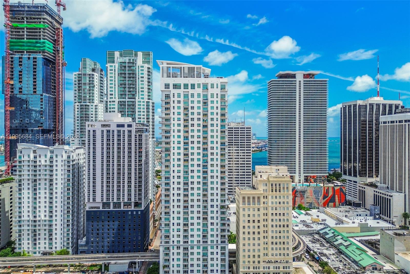 THE LOFT DOWNTOWN II COND - Residential