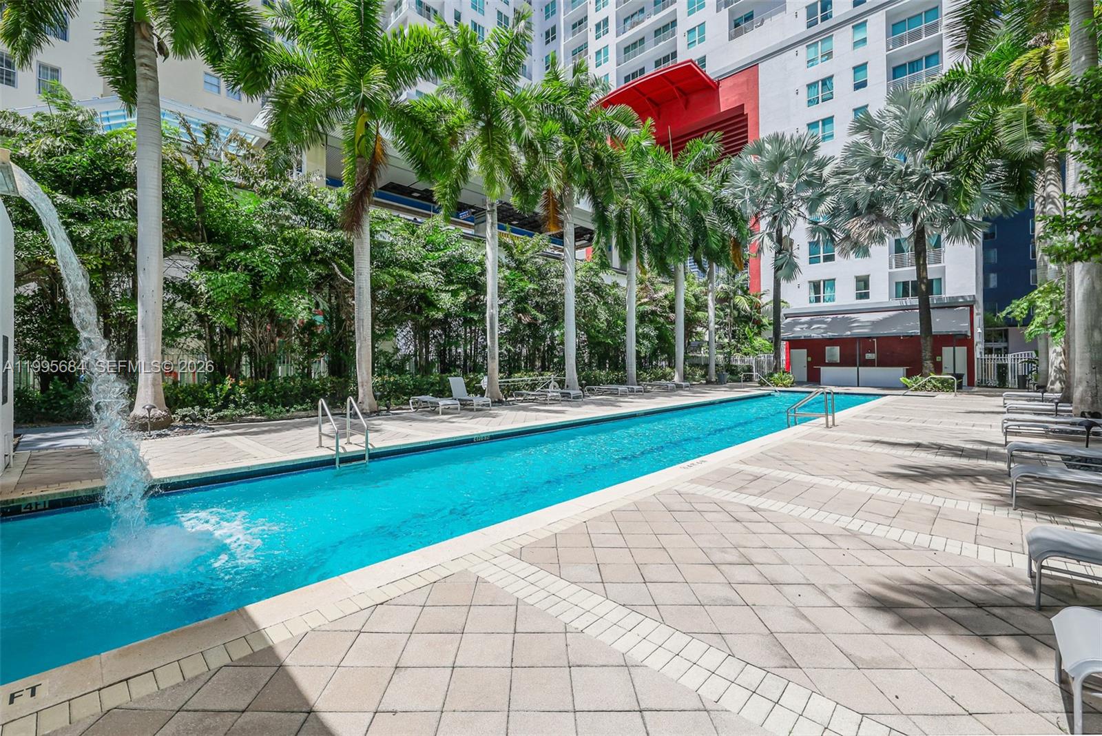 THE LOFT DOWNTOWN II COND - Residential