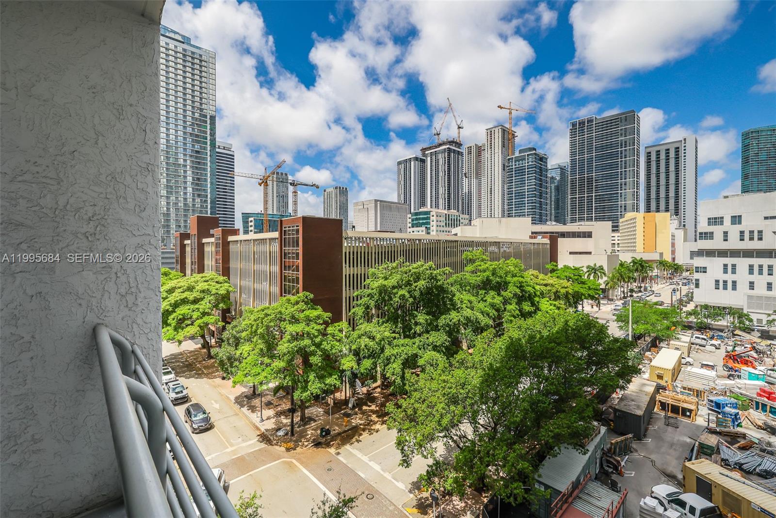 THE LOFT DOWNTOWN II COND - Residential