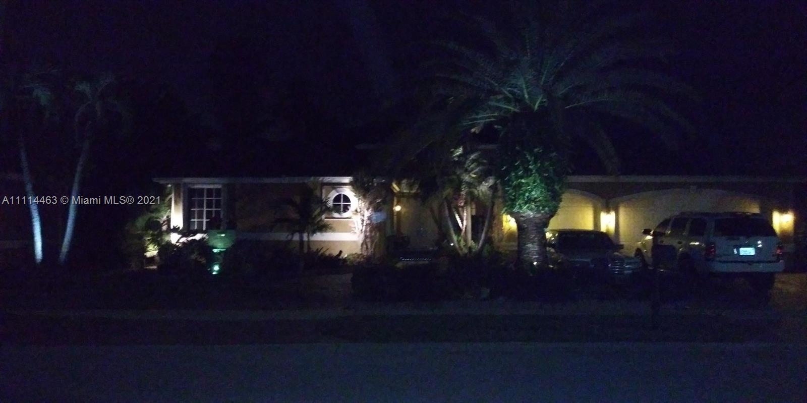 SUNSET LAKES PLAT TWO - Residential