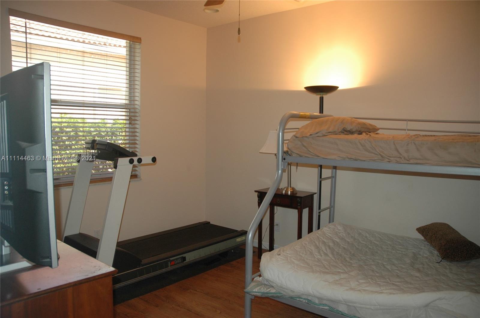 SUNSET LAKES PLAT TWO - Residential