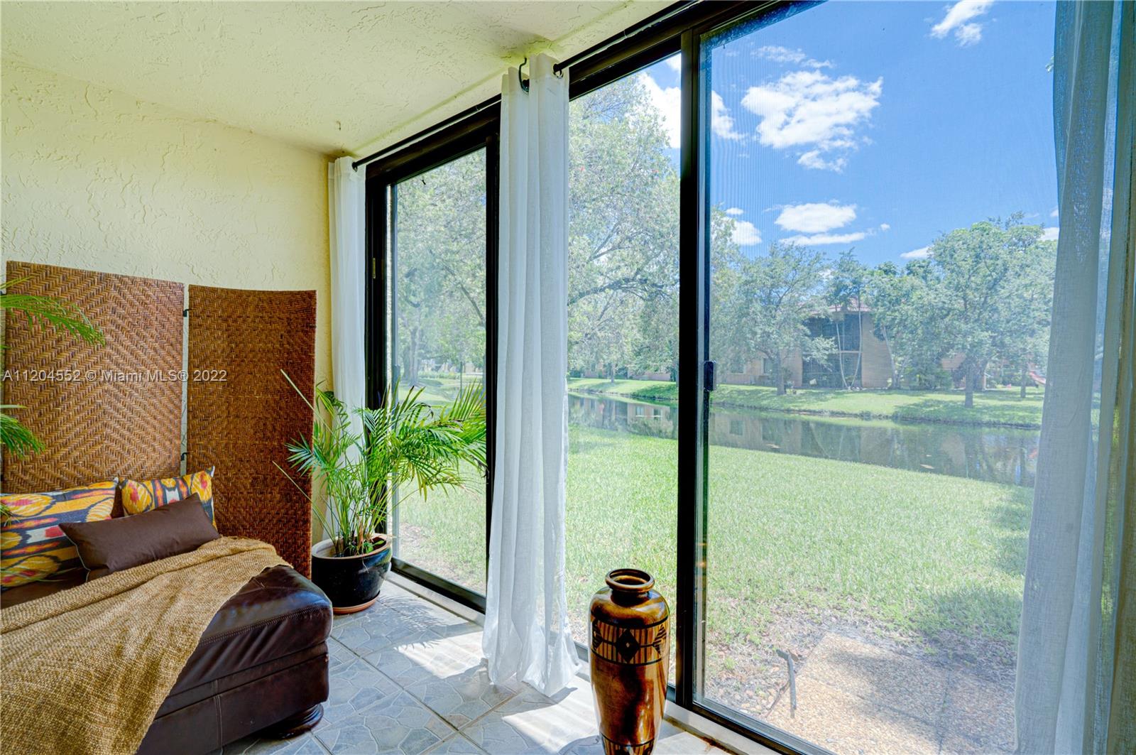 RACQUET CLUB VILLAGE APTS - Residential