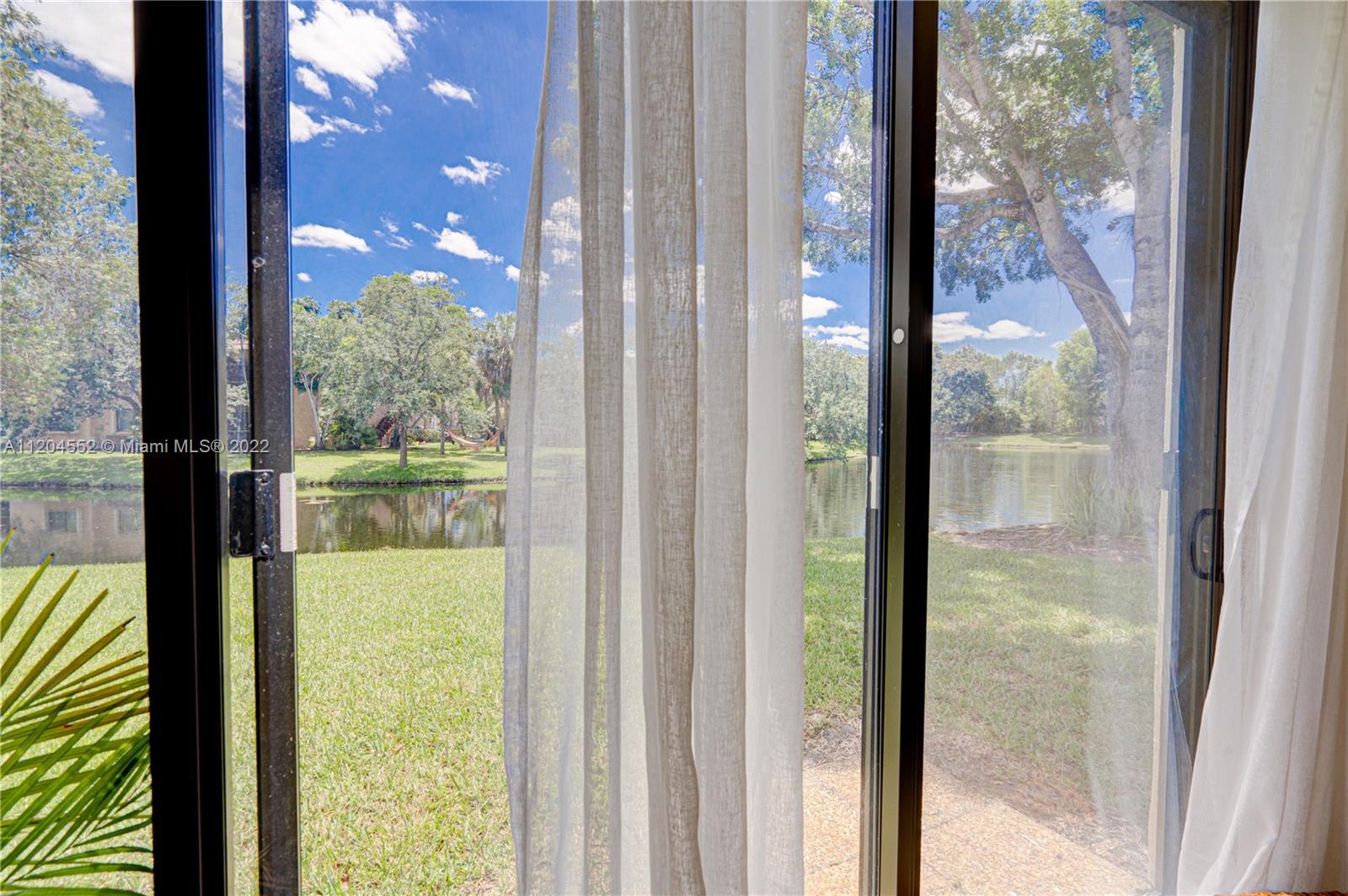 RACQUET CLUB VILLAGE APTS - Residential