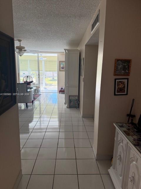 MEADOWBROOK LAKES CONDO - Residential