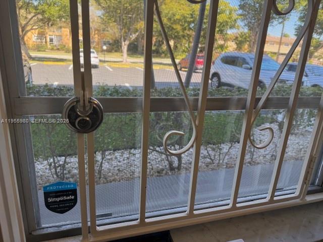 MEADOWBROOK LAKES CONDO - Residential