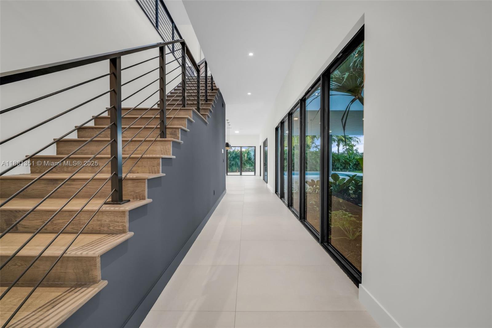 WESTON ESTATES - Residential