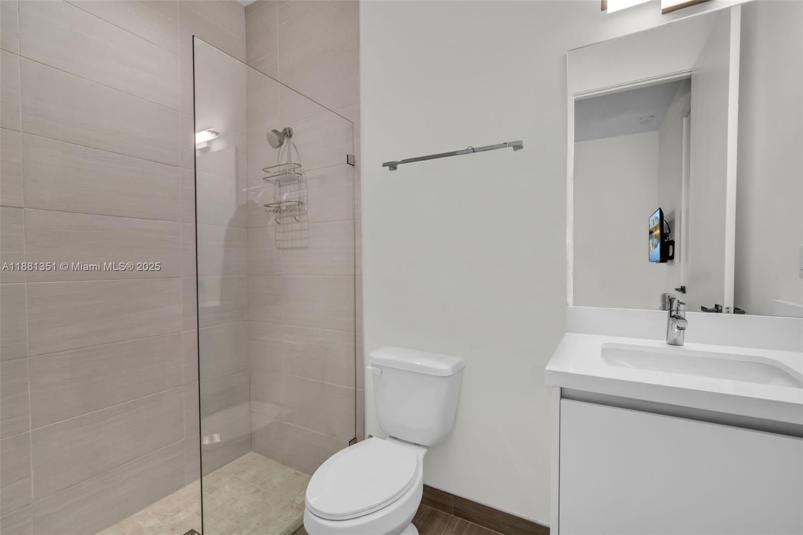 WESTON ESTATES - Residential