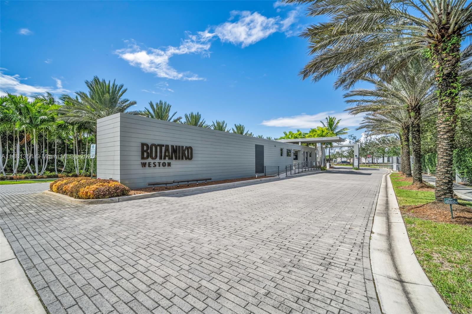 WESTON ESTATES - Residential