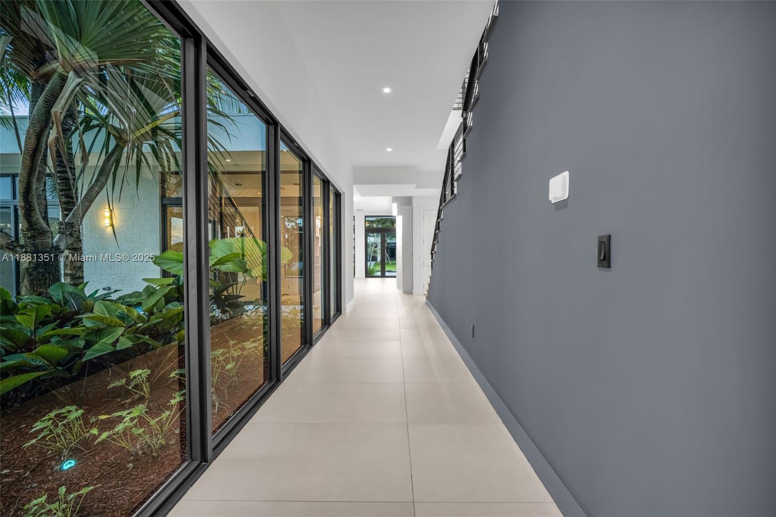 WESTON ESTATES - Residential