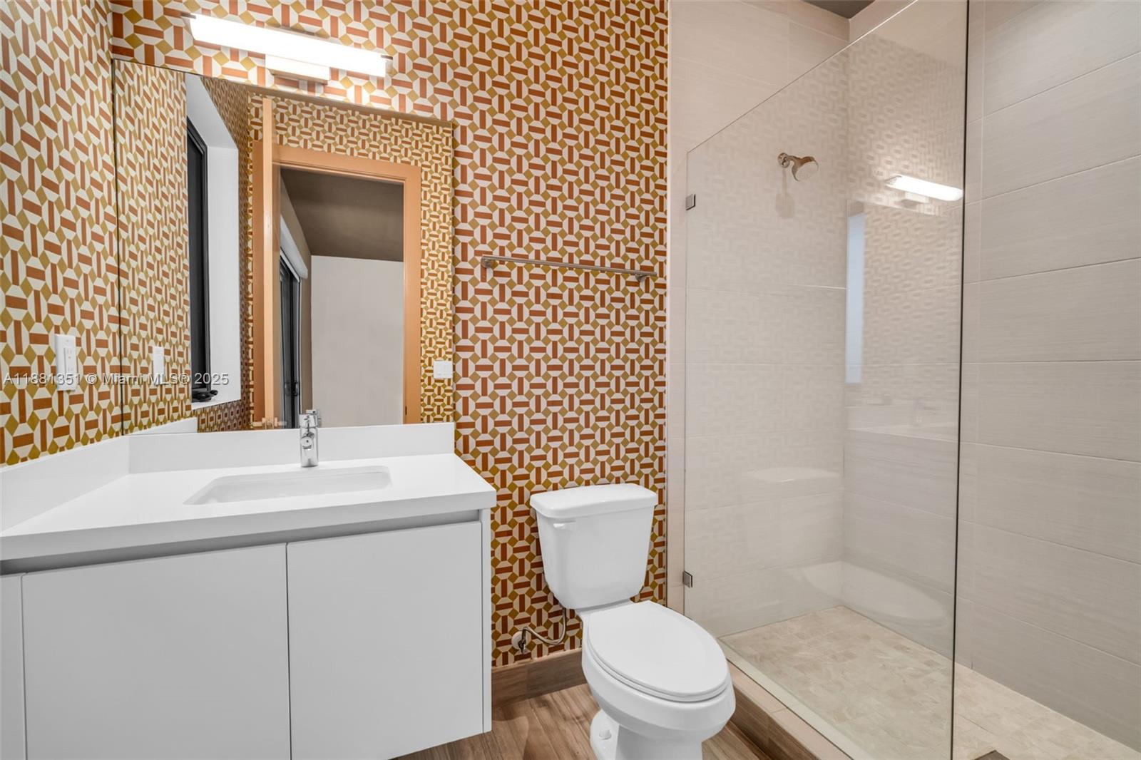 WESTON ESTATES - Residential