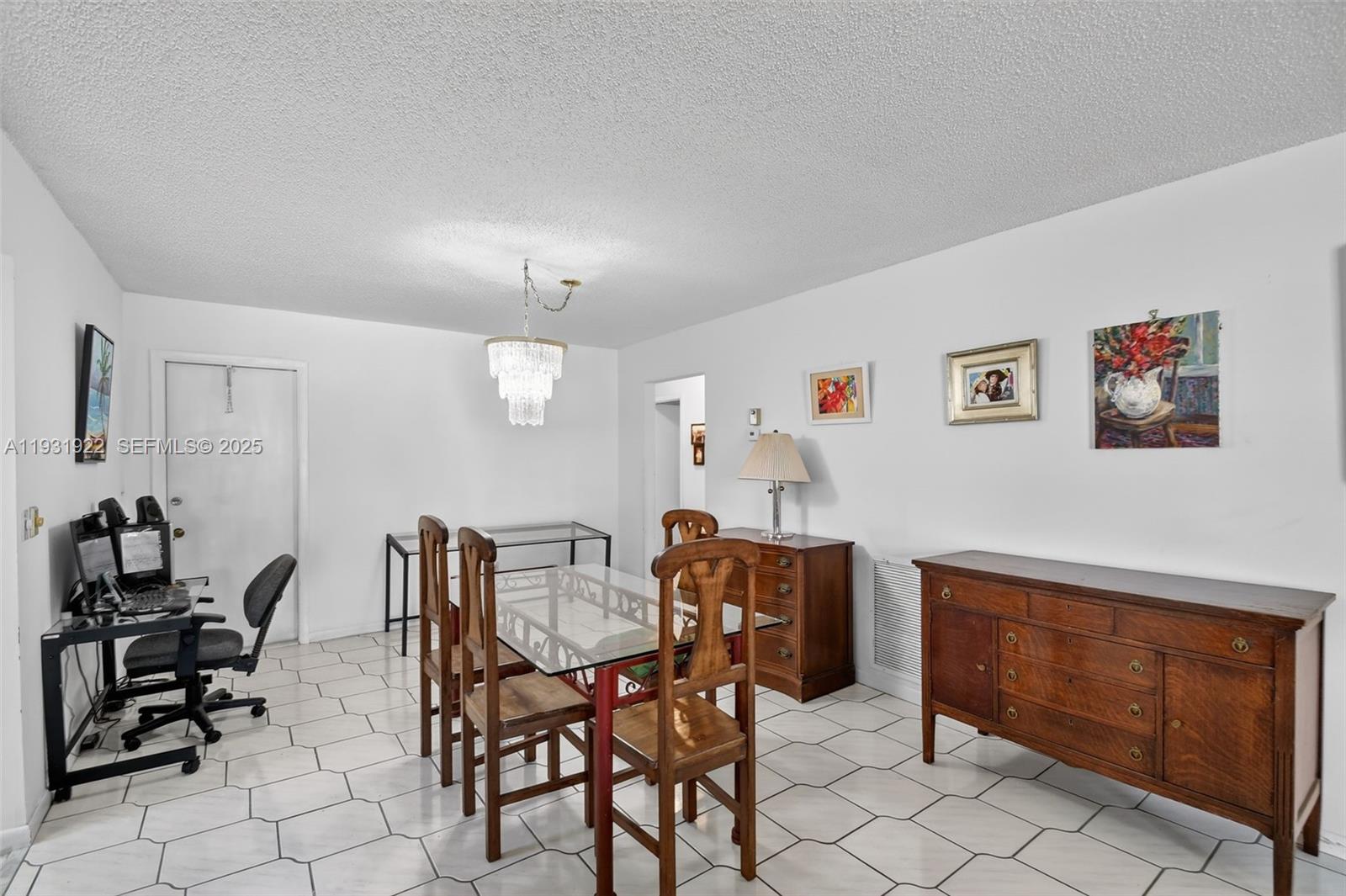 BUTTONWOOD 2 - Residential