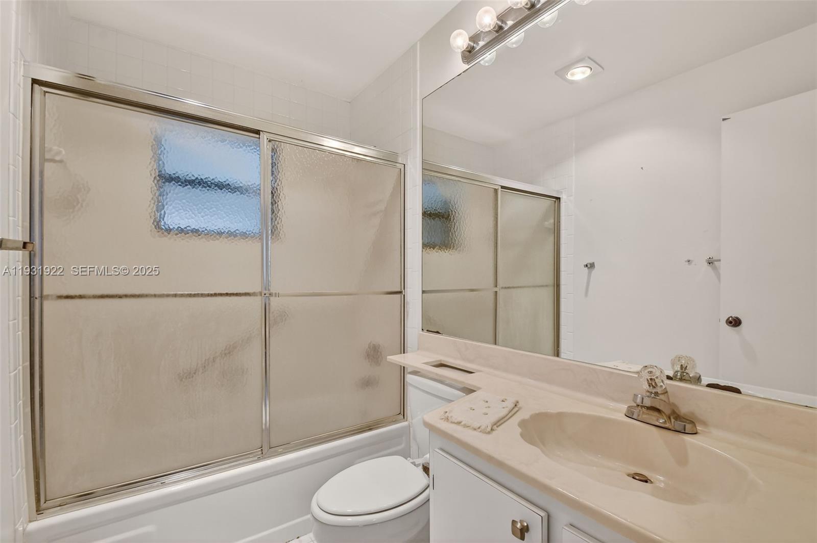 BUTTONWOOD 2 - Residential