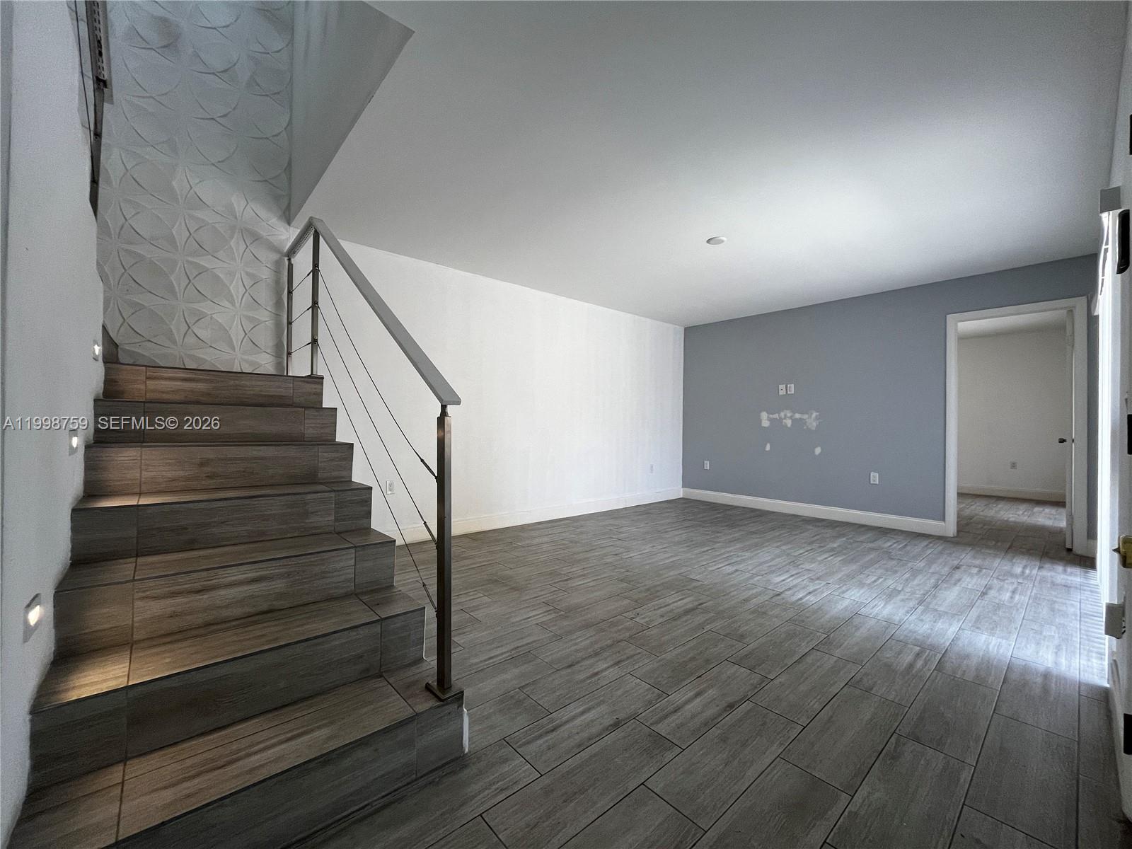 SHERWOOD LAKES - Residential