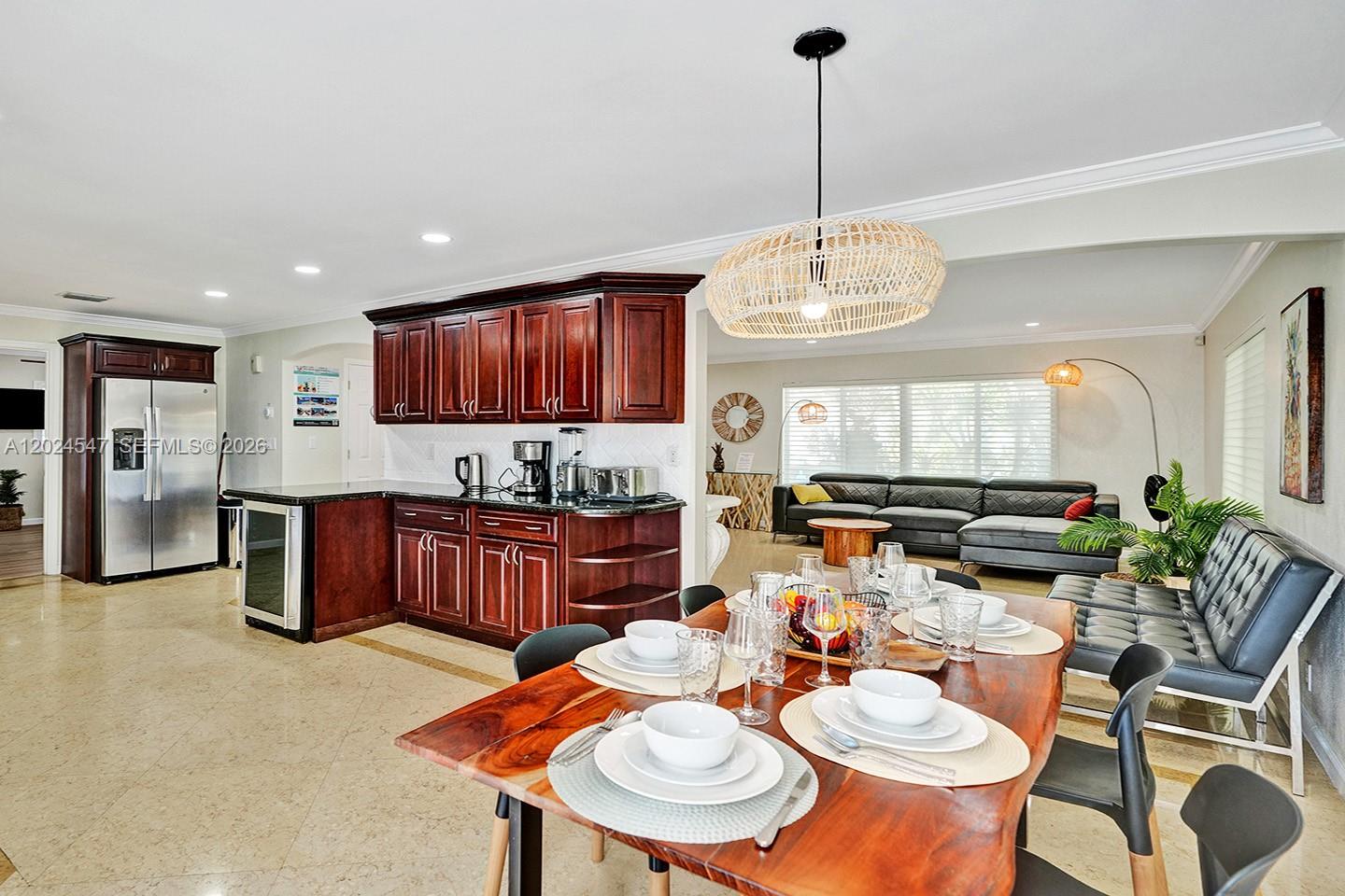 HOLLYWOOD LAKES SECTION - Residential Lease