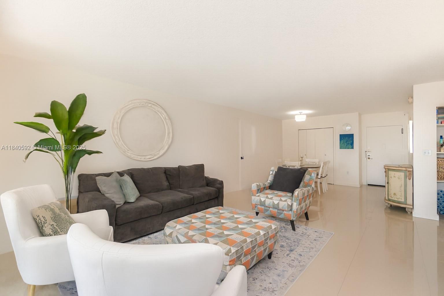 5750 Collins Ave 3J