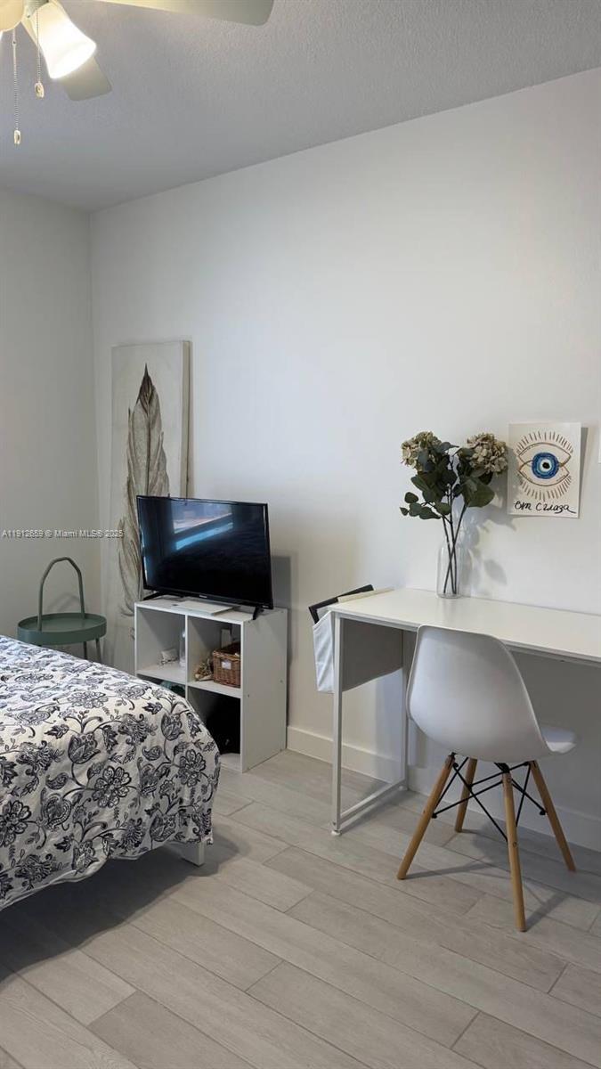 DESOTO PARK CONDO - Residential Lease