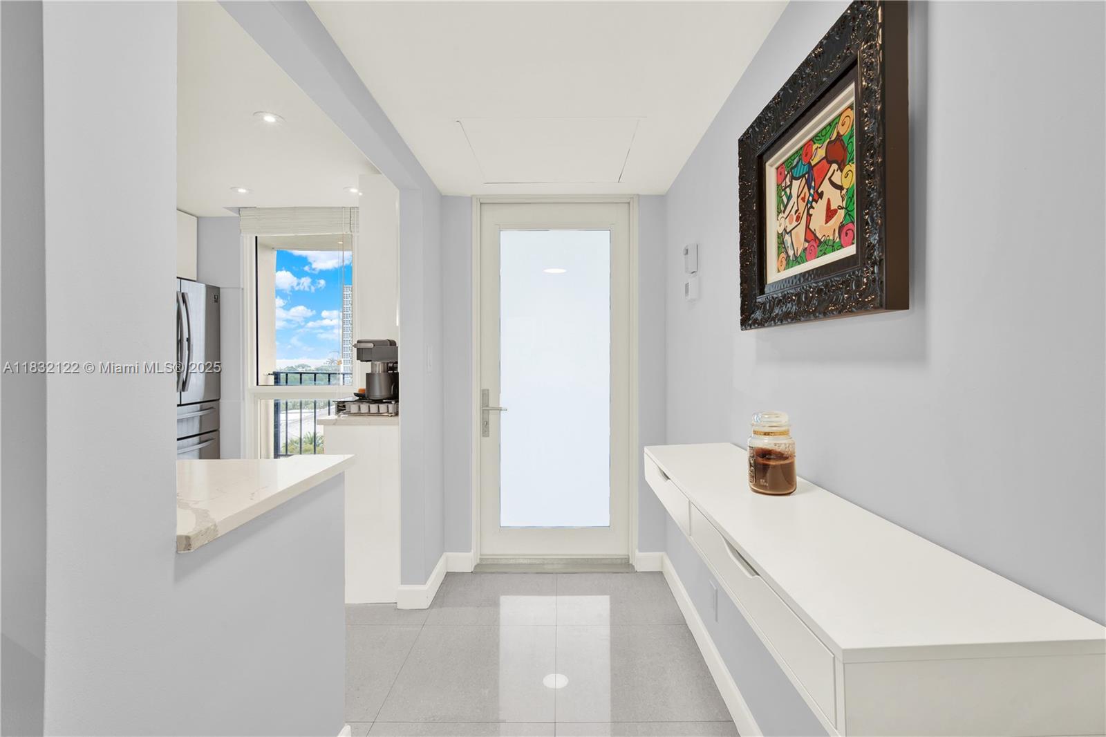 OCEAN & INTRACOASTAL VIEWS, 1 BLOCK TO BEACH/OCEAN! "FURNITURE INCLUDED. PRIVATE
BALCONIE with INTRACOASTAL VIEW FROM Primary Bedroom! Kitchen & 2nd Bedroom OCEAN
VIEWS! Beautiful 2/2 fully updated condo. Floor-to-ceiling impact windows in every room allow the
sunrise from the kitchen & guest bedroom. End your day enjoying the boats on the
Intracoastal waterway and sunset to the west from your living room, Primary Bedroom or balcony
Between Atlantic Blvd & 14th St on N Riverside Dr. near Shopping, Dining, Beaches,
Entertainment & more! SILVER THATCH FEATURES Secure Building, Fitness Center, Sauna, Heated
Pool, BBQ/Picnic Area Directly on Intracoastal. Extra Storage, Bicycle Storage, Community
Room/Kitchen & More. No Rentals for 2 Years, minimum of 90 Days. 1/year, No Pets!