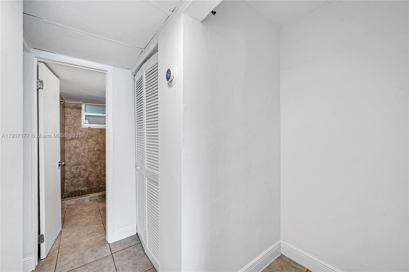 COLLINS MANOR CONDO - Residential Lease