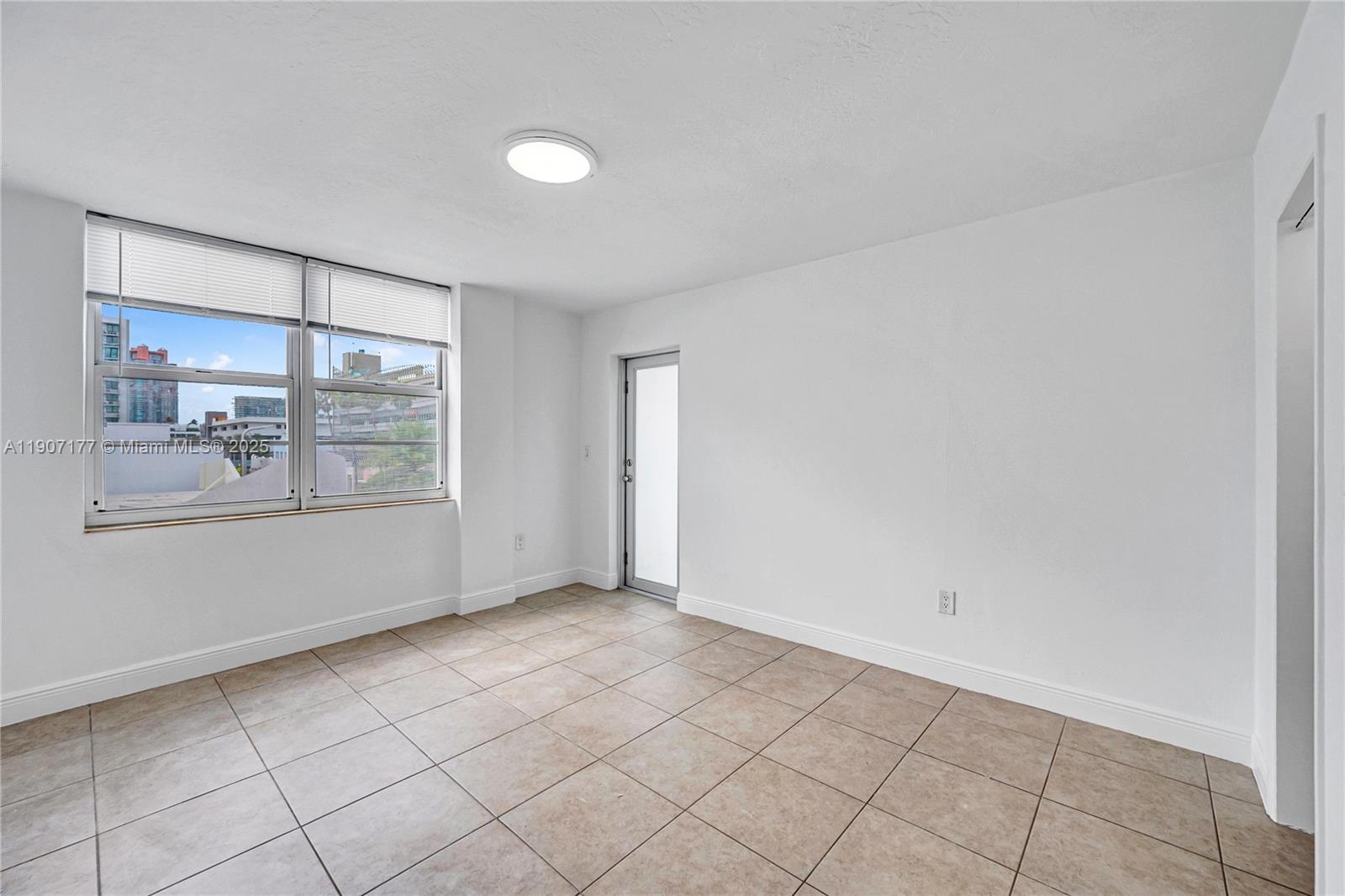 COLLINS MANOR CONDO - Residential Lease