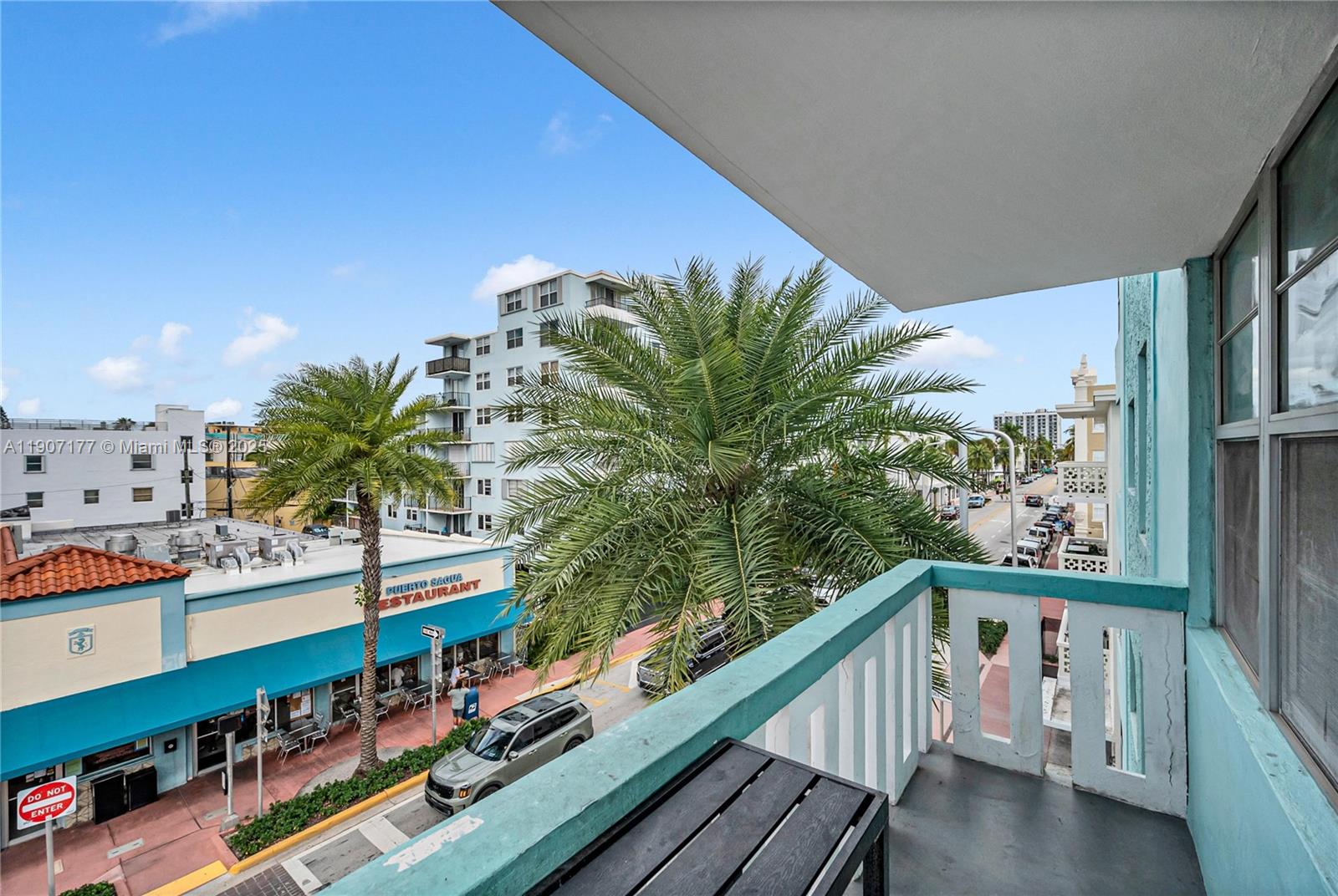 COLLINS MANOR CONDO - Residential Lease