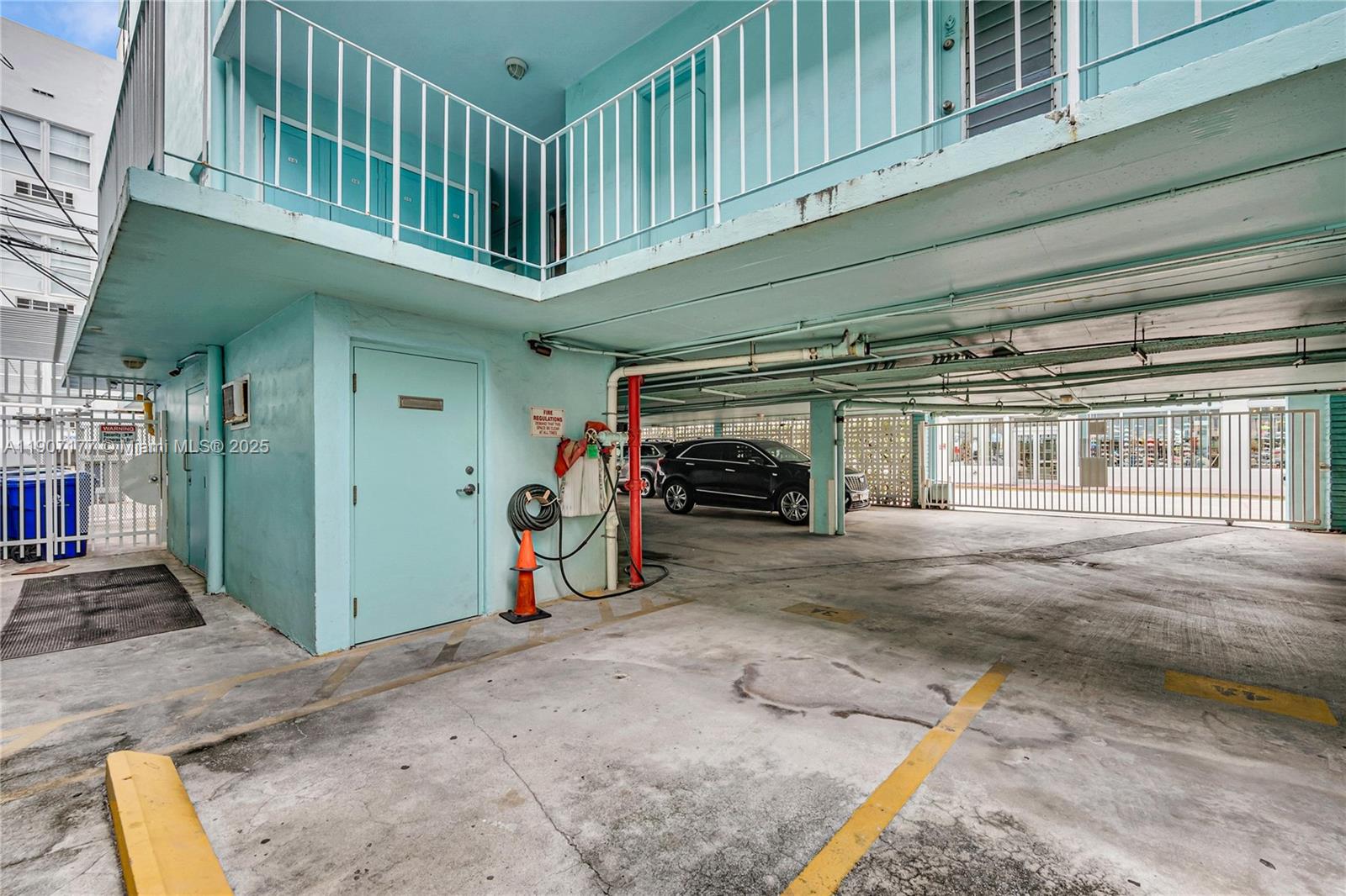 COLLINS MANOR CONDO - Residential Lease