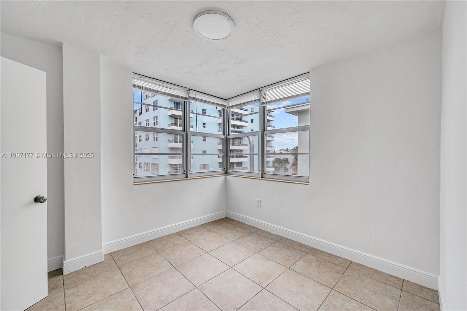 COLLINS MANOR CONDO - Residential Lease