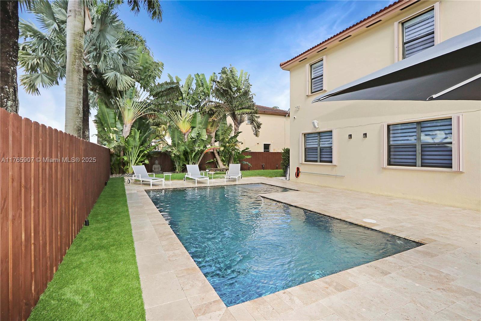 CENTURY GARDENS AT TAMIAM - Residential