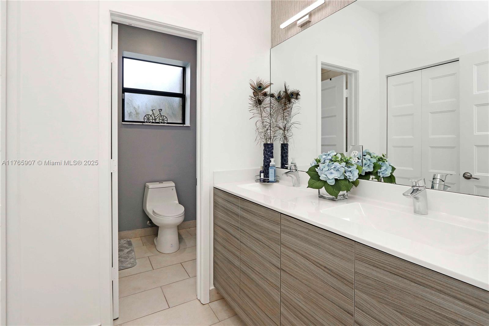 CENTURY GARDENS AT TAMIAM - Residential