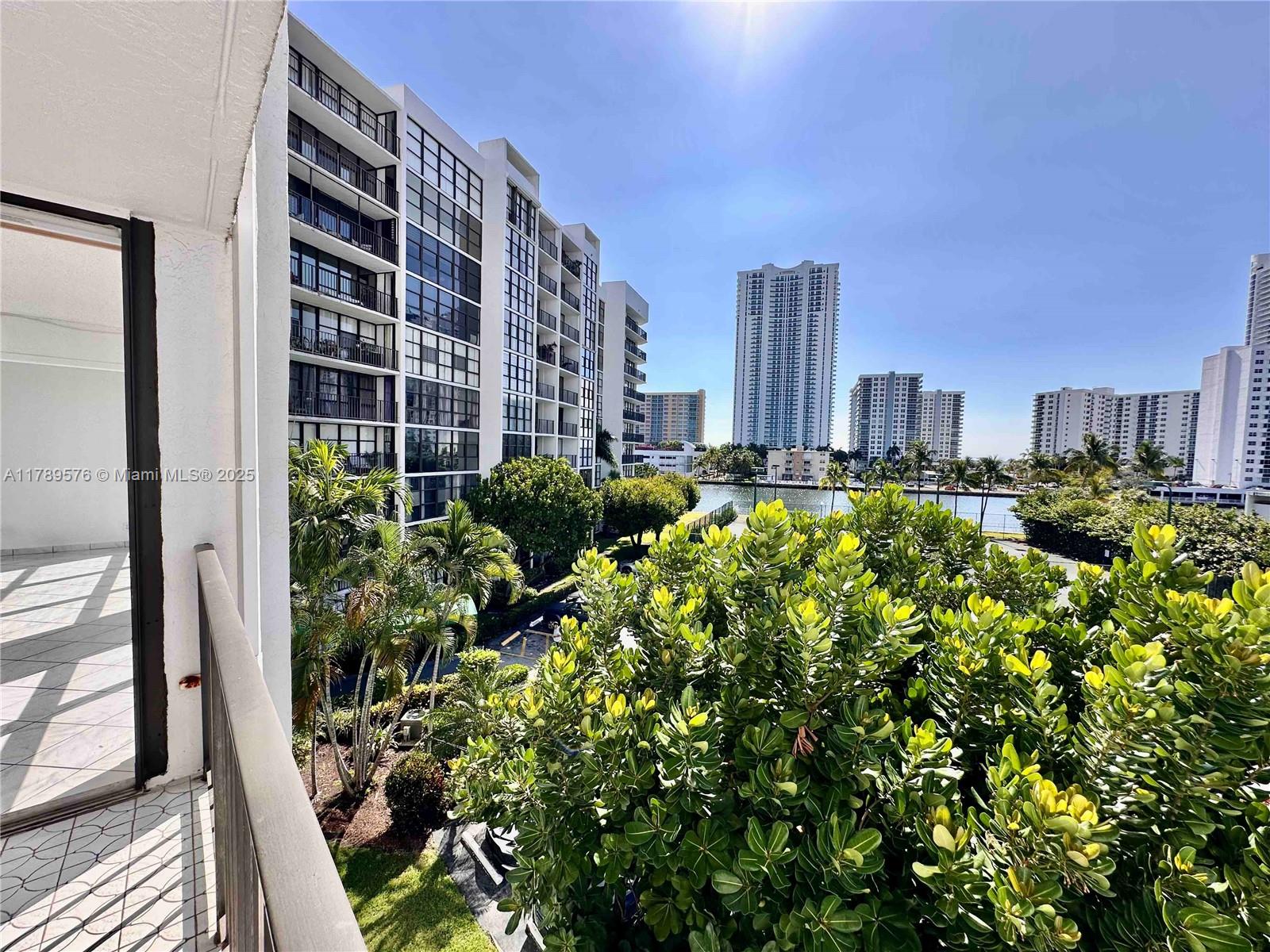 OCEANVIEW PARK CONDO - Residential