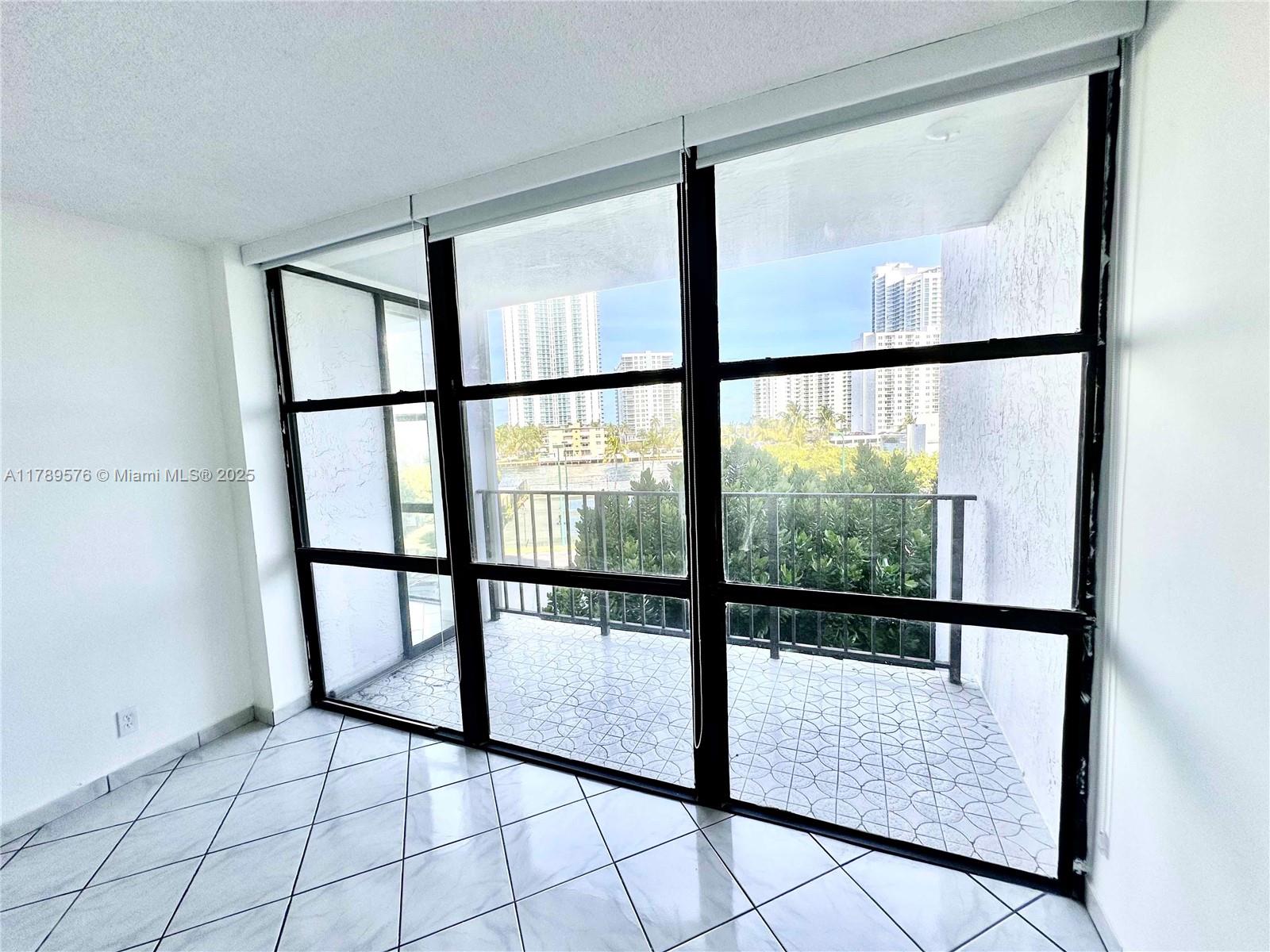 OCEANVIEW PARK CONDO - Residential