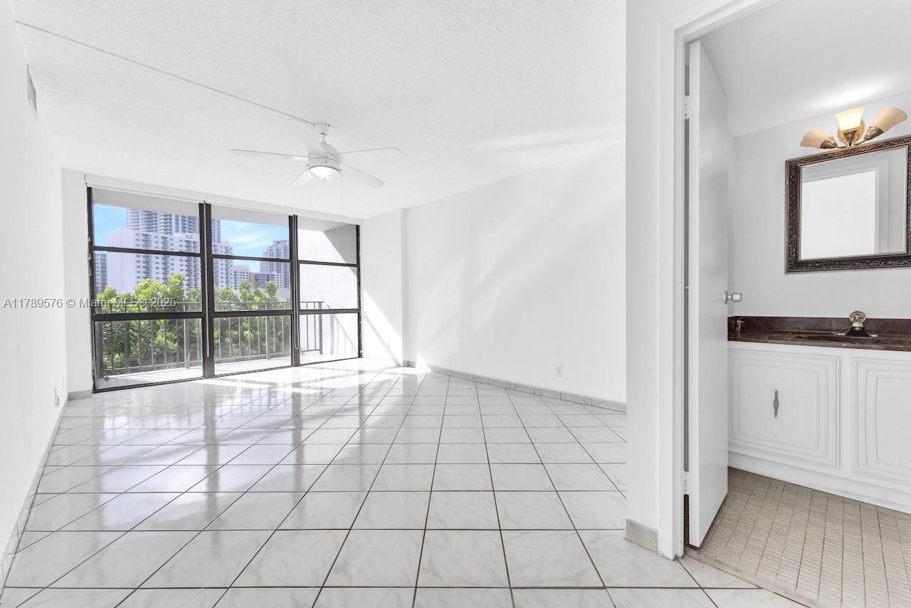 OCEANVIEW PARK CONDO - Residential