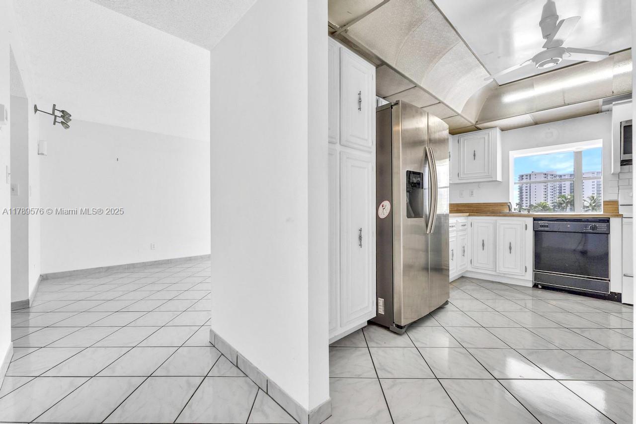 OCEANVIEW PARK CONDO - Residential